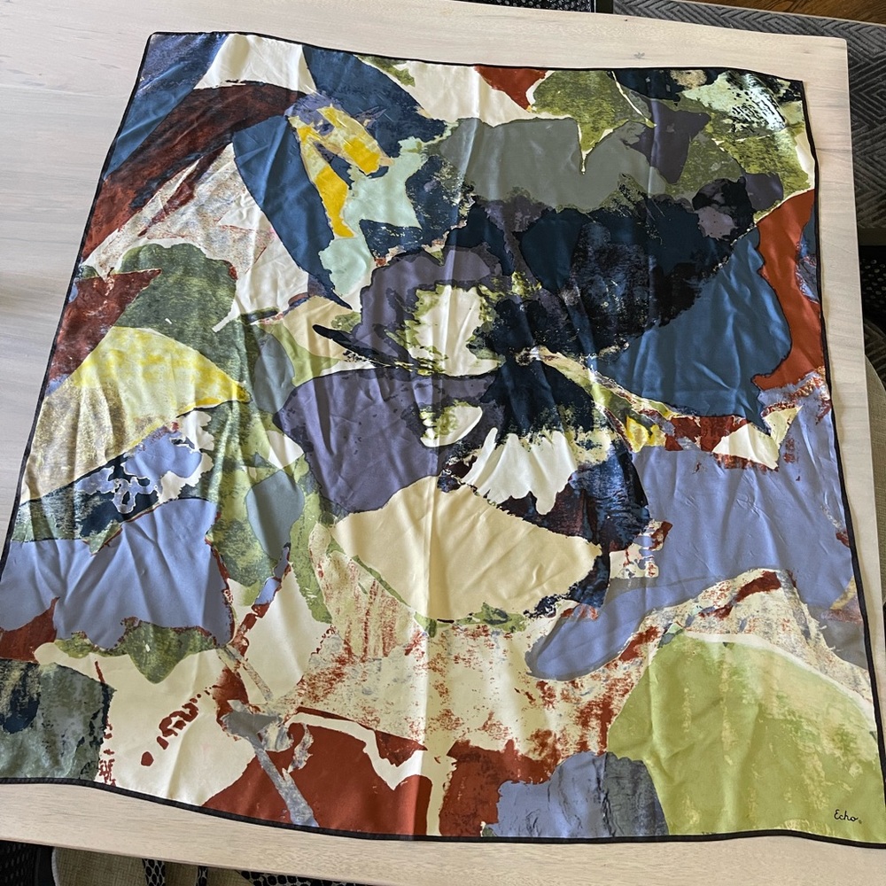 Echo Scarf - Beautiful colorful design!